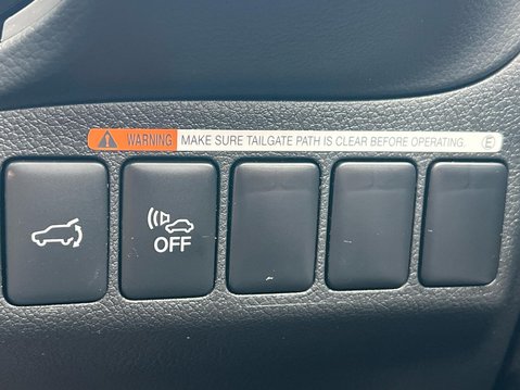Mitsubishi Outlander PHEV EXCEED 38