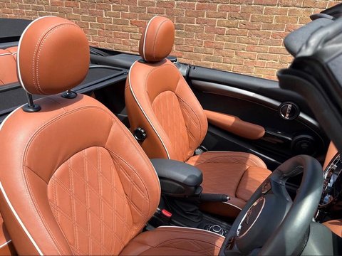 Mini Convertible COOPER EXCLUSIVE 3