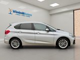 BMW 2 Series 2.0 220d Luxury Auto Euro 6 (s/s) 5dr 4