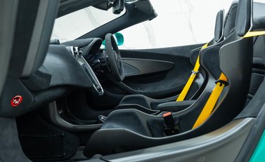 McLaren 600LT Spider 21