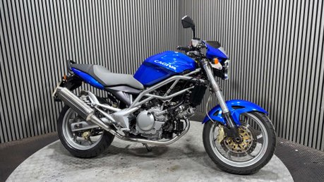 Cagiva Raptor 2007 ONLY 15K MOT SEPTEMBER 2027 LIGHTWEIGHT NAKED 650CC 3