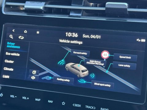 Hyundai TUCSON 1.6 h T-GDi Premium Auto Euro 6 (s/s) 5dr 28