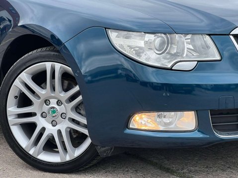 Skoda Superb 2.0 Superb Elegance TDI CR 5dr - NATIONAL DELIVERY* 39
