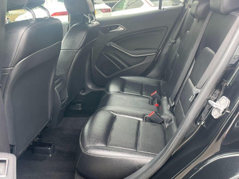 Mercedes-Benz GLA 2.1 GLA200d SE Euro 6 (s/s) 5dr 14