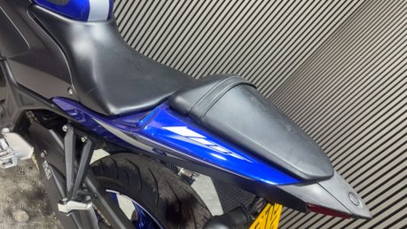 Yamaha R3 YZF 300 ABS 2015 38K NEW MOT SPORTS BIKE 320CC A2 READY 15