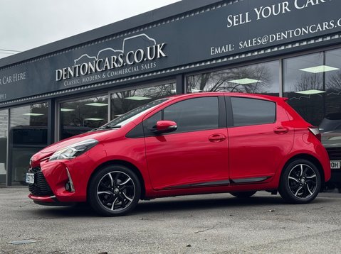 Toyota Yaris VVT-I DESIGN 14