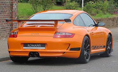 Porsche 911 (997) GT3 RS 11