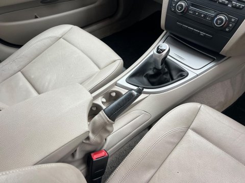 BMW 1 Series 118D SE 22