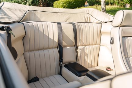 Aston Martin Virage Volante 24