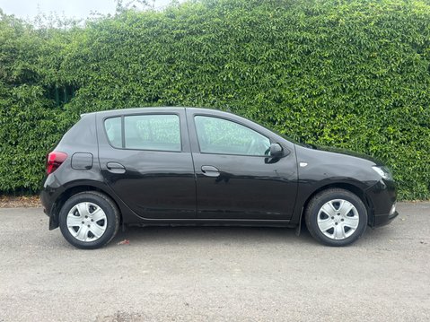 Dacia Sandero (Sold) 0.9 TCe Comfort Hatchback 5dr Petrol Manual Euro 6 5