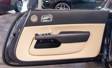 Rolls-Royce Wraith Series II 13