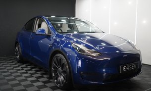 Tesla Model Y PERFORMANCE White Interior Deep Blue Metallic One Owner 20" Alloys 7
