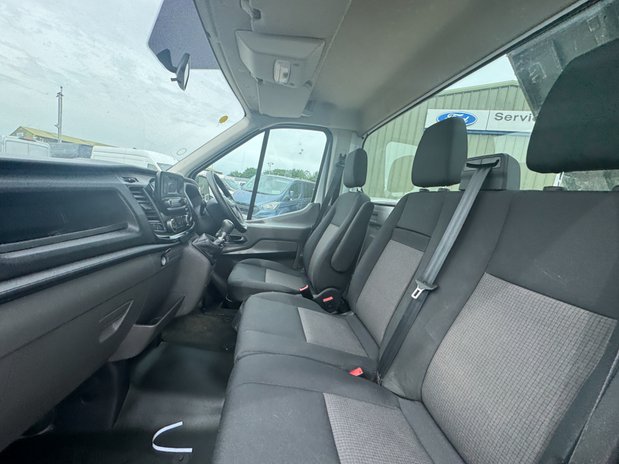 Ford Transit Tipper MWB L2 Leader 350 Air Con Tow Bar EURO 6 13