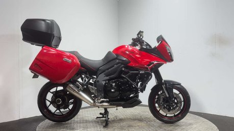Triumph Tiger 2013 48K FULL LUGGAGE NEW MOT SERVICED READY TO EXPLORER 1050CC 1