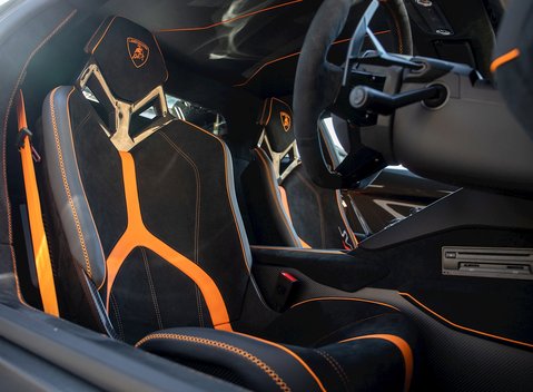 Lamborghini Aventador SVJ LP 770-4 14