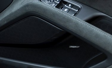 Porsche 718 Boxster Spyder 22