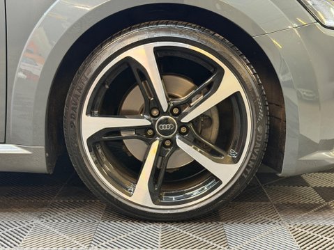 Audi TT 1.8 TFSI Black Edition Euro 6 (s/s) 3dr 23
