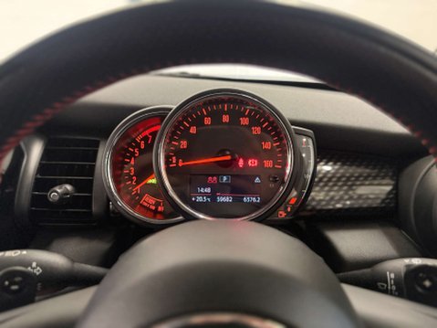 Mini Hatch 2.0 Cooper S Auto 3dr 18