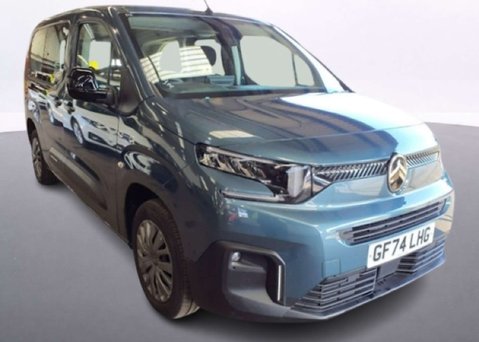 Citroen Berlingo 52kWh PLUS XL MPV 5dr Electric Auto (7.4kW Charger) (136 ps) 1