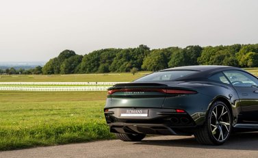 Aston Martin DBS Superleggera 11