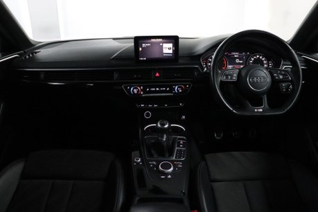 Audi A4 2.0 TFSI 35 Black Edition Euro 6 (s/s) 4dr 40
