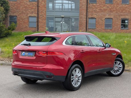 Jaguar F-Pace 2.0 F-PACE Portfolio AWD D Auto 4WD 5dr 5