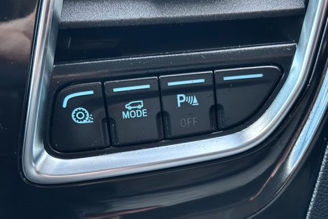 Ford Transit Custom 300 L2 H2 170 ps Limited Automatic - Workshop Van 42