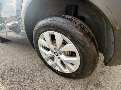 Renault Captur ICONIC EDITION TCE 11