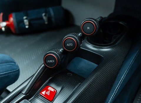 Ferrari 488 Pista 28