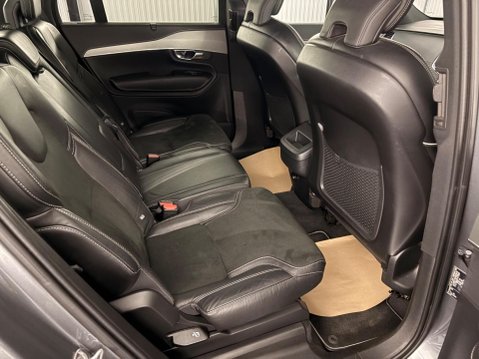 Volvo XC90 2.0 D5 PowerPulse R-Design Auto 4WD Euro 6 (s/s) 5dr 6
