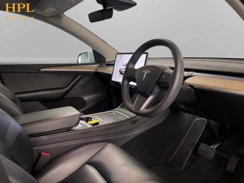 Tesla Model Y (Dual Motor) Long Range SUV 5dr Electric Auto 4WDE (384 bhp) 12