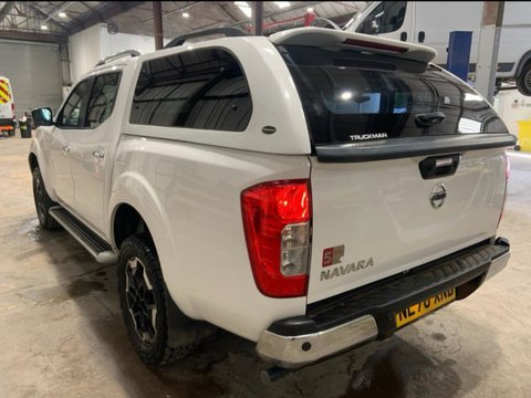 Nissan Navara DCI TEKNA SHR DCB 8