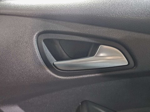 Ford Focus 1.0 Focus Zetec 5dr 33