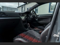 Volkswagen Golf 2.0 Golf GTi TCR Semi-Auto 5dr 9