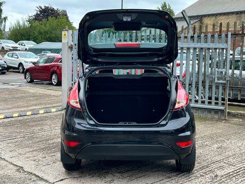 Ford Fiesta ZETEC 23