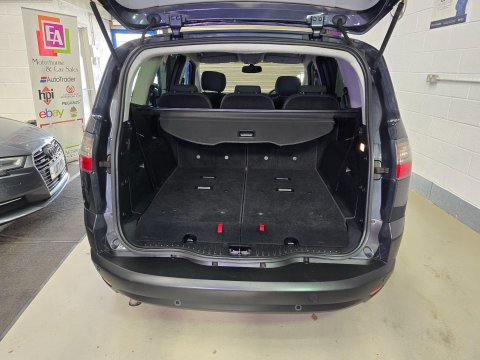 Ford S-Max 2.0 TDCi Titanium 5dr 10