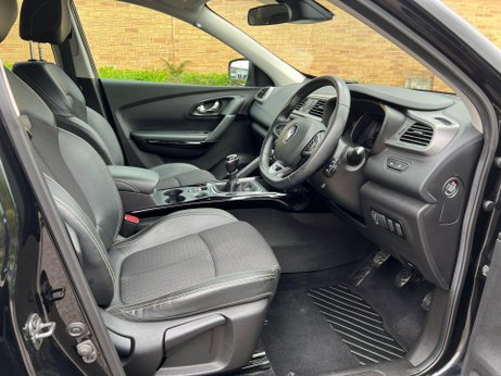 Renault Kadjar 1.3 TCe Dynamique S Nav Euro 6 (s/s) 5dr 8