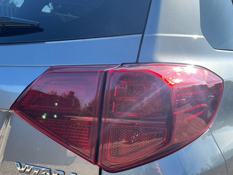 Suzuki Vitara SZ-T 19