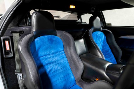 Lotus Esprit SPORT 350. 1 OF 42 RHD. SUPERB EXAMPLE. COMPREHENSIVE HISTORY. FRONT PPF 16