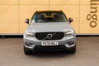 Volvo XC40 B4 R-DESIGN PRO AWD MHEV 5