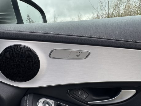 Mercedes-Benz GLC GLC 300 MHEV 4Matic AMG Line Auto Petrol SAT NAV/PARKTRONIC/SIDE STEPS 2