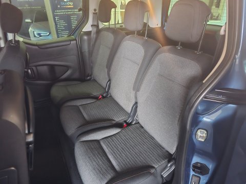 Citroen Berlingo Multispace PURETECH FLAIR S/S 27