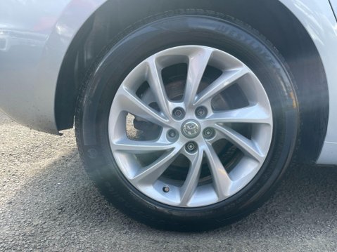 Vauxhall Astra 1.5 Turbo D Business Edition Nav Euro 6 (s/s) 5dr 14