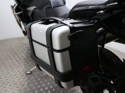 Triumph Tiger 1200 TIGER 1200 GT EXPLORER 20