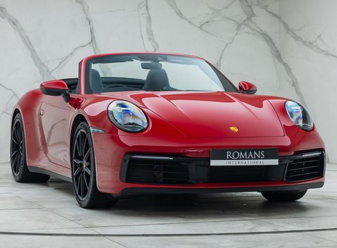 Porsche 911 Carrera CABRIOLET (992) 12