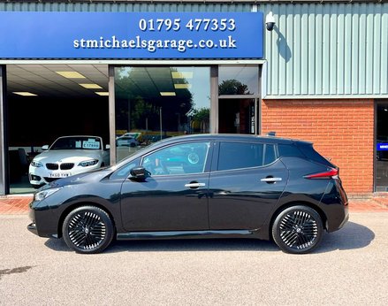 Nissan LEAF Leaf N-Connecta Electric 110Kw 39kWh (AUTOMATIC) 5dr 11