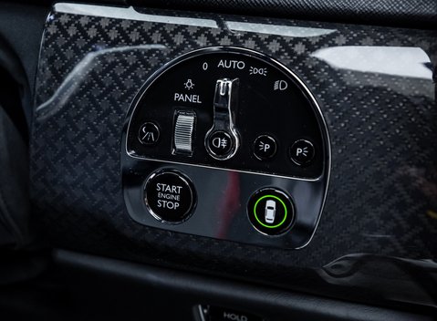 Rolls-Royce Cullinan BLACK BADGE 37
