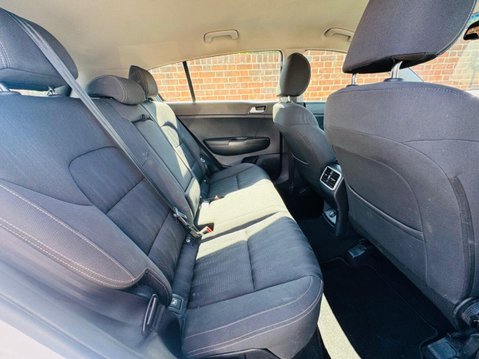 Kia Sportage 1.6 GDi 1 SUV 5dr Petrol Manual Euro 6 (130 bhp) 11