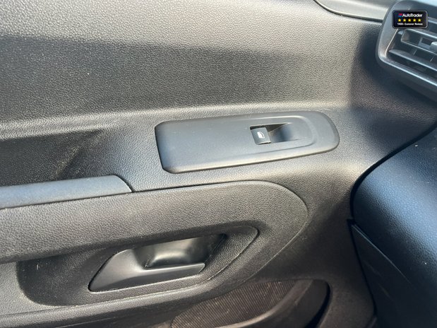 Citroen Berlingo SWB L1H1 650 Enterprise Air Con Nav Parking Sensors EURO 6 NO VAT 37