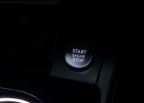 Audi A4 2.0 A4 S Line Black Edition 35 TFSI Semi-Auto 4dr 35